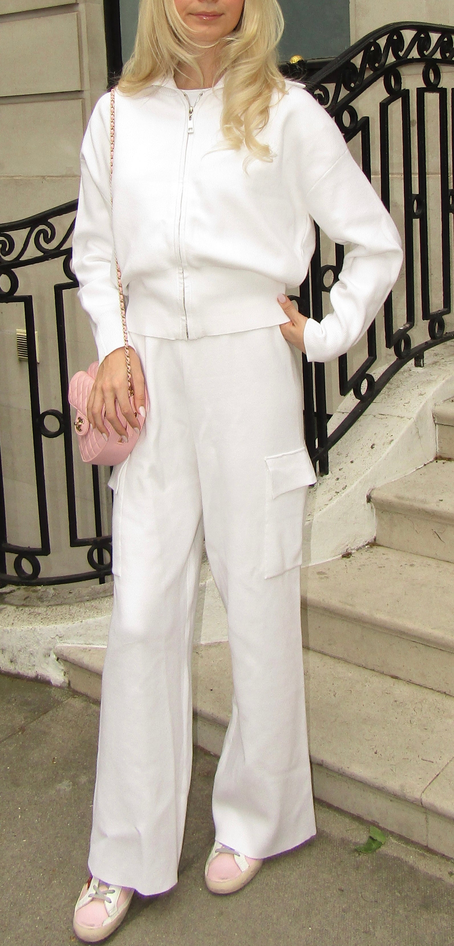 The Essential Set – White